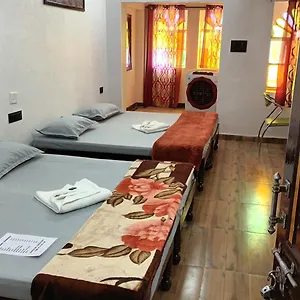 Bed & Breakfast Jag Niwas & Pure Veg Restaurant, Udaipur
