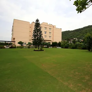 Hotel Paras Mahal, Udaipur
